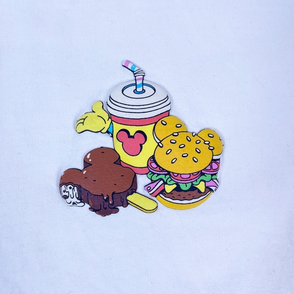 Disney Spirit Jersey Sweatshirt Beige Eats Food Snacks WDW Sweater - Picture 7 of 8